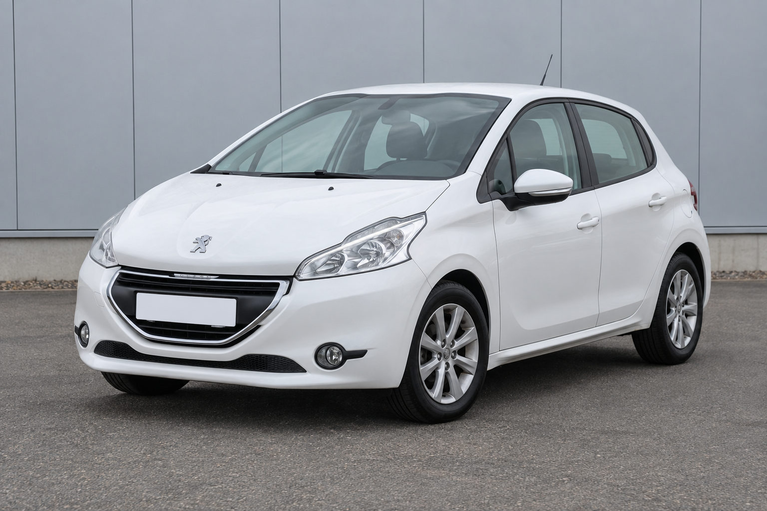 Peugeot 208 i hvid