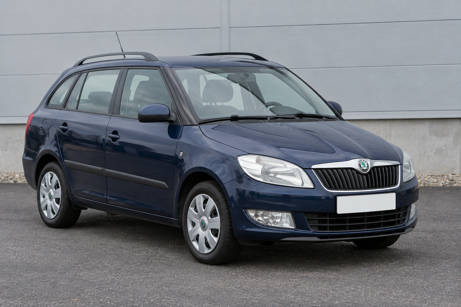 Škoda Fabia Combi i mørkeblå